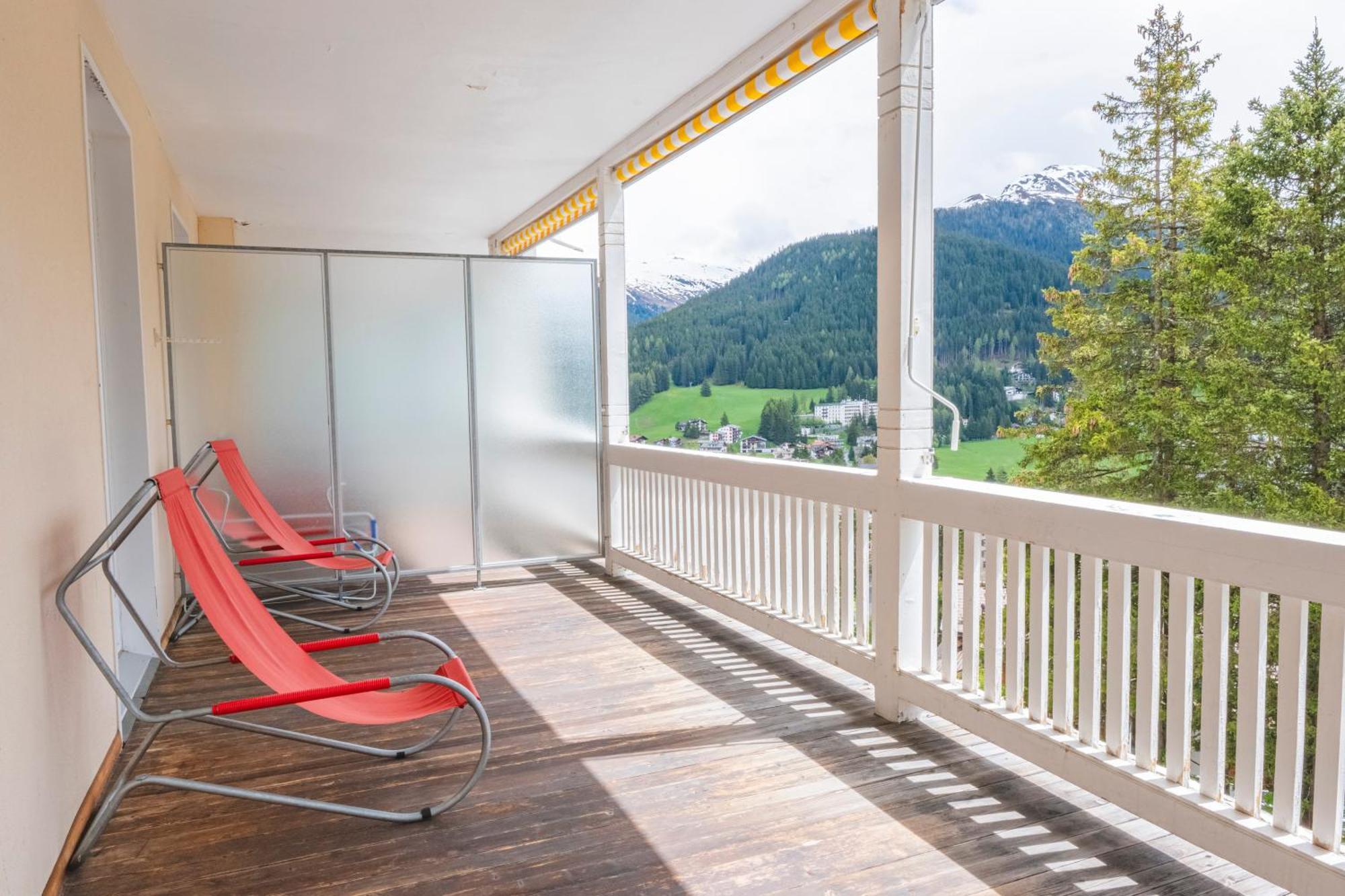 Davos Youth Hostel Экстерьер фото