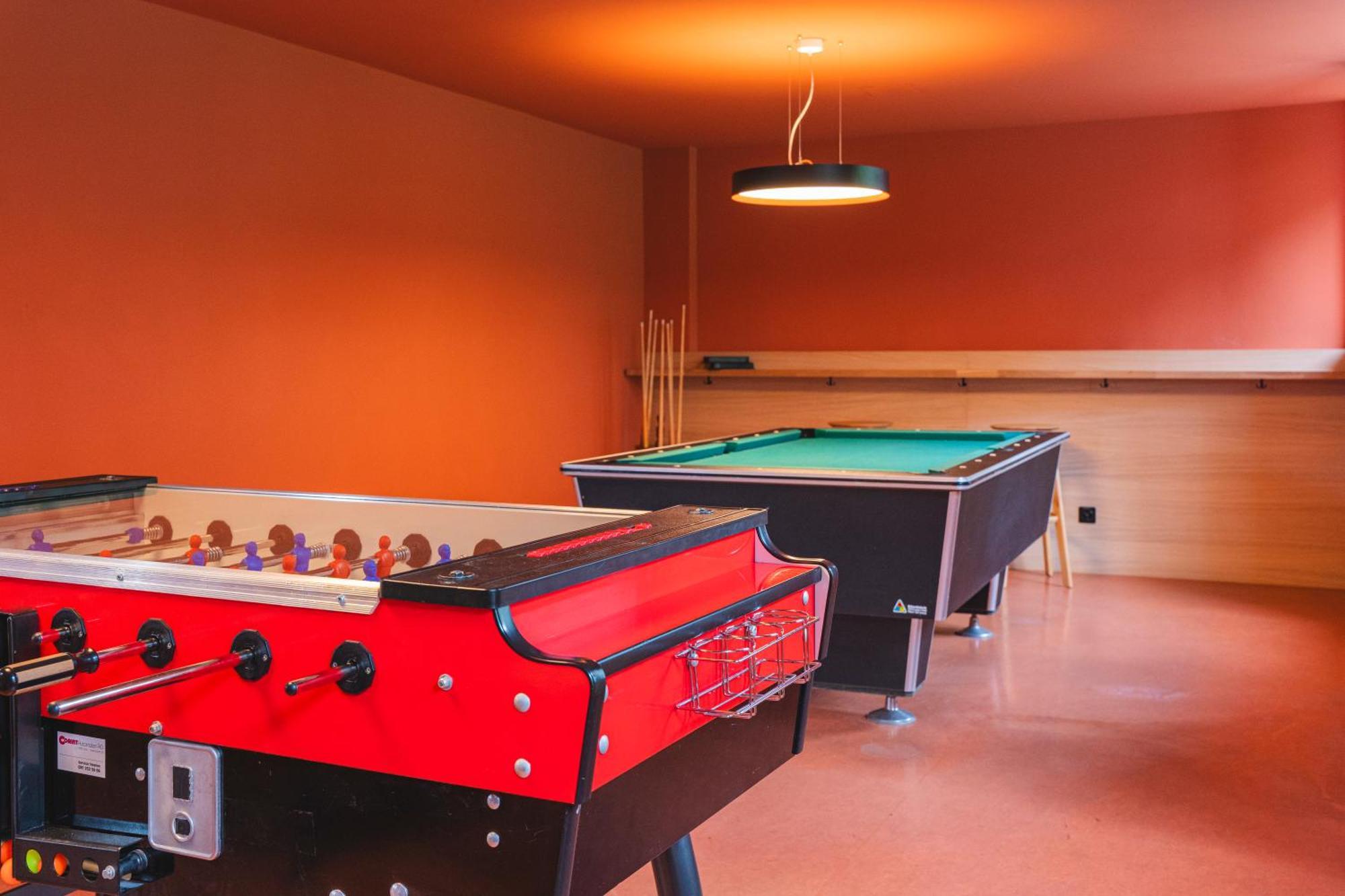 Davos Youth Hostel Экстерьер фото