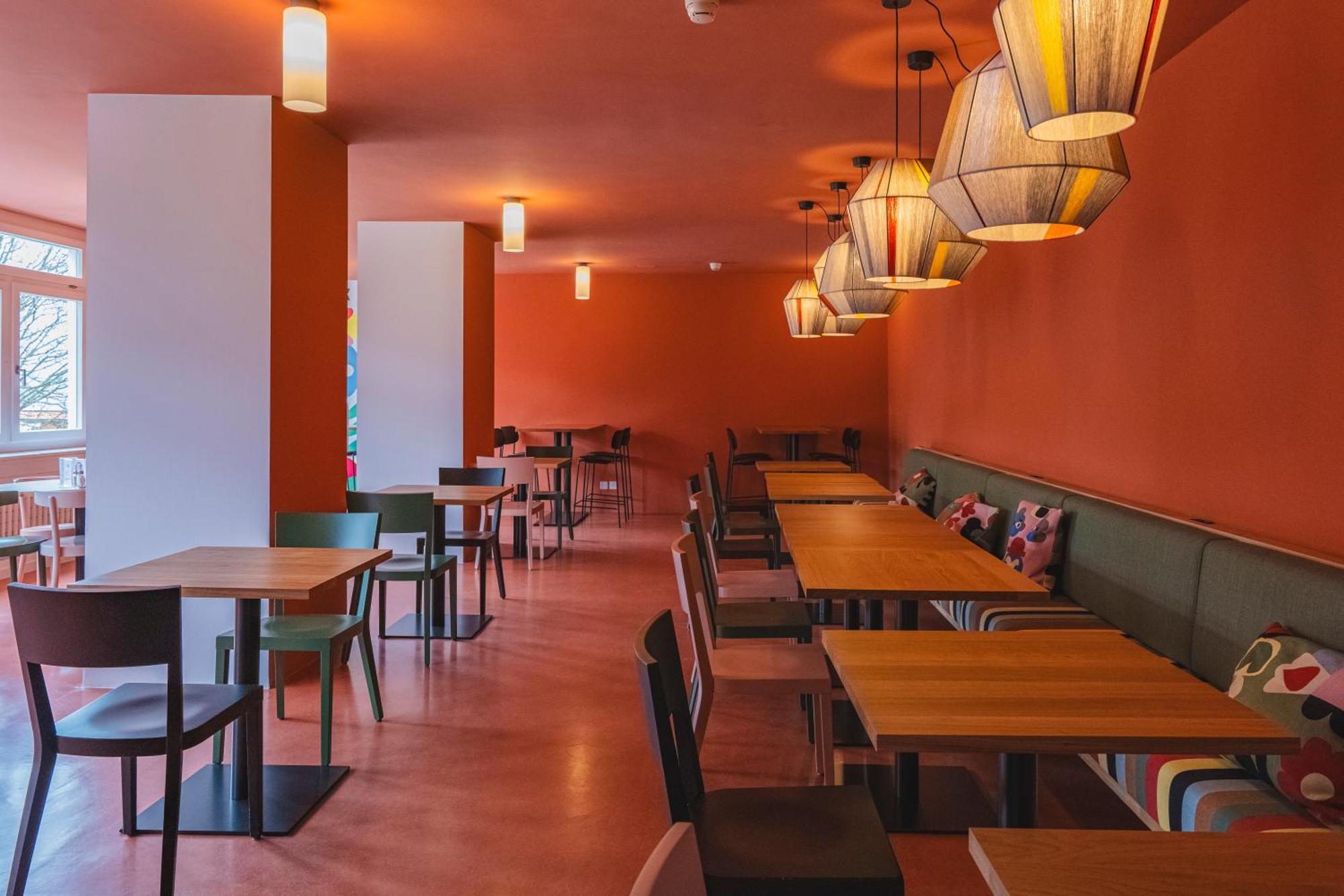 Davos Youth Hostel Экстерьер фото